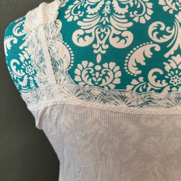 Y2K White Lace Trim Tank Top size large. NWOT - Picture 6 of 6